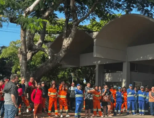 Trabalhadores da Urbam seguem em greve e ampliam mobilização em São José dos Campos